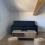 Апартаменты Maison Divon Монтань