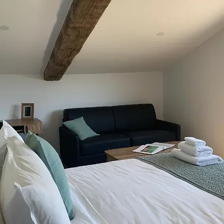 Apartament Maison Divon Montagne (Gironde)